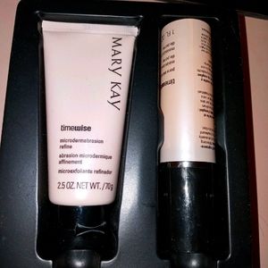 Back in stock Mary Kay Microdermabrasion kit